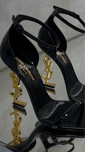 Ysl topuklu ayakkabı