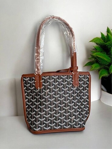 Goyard kol çantası