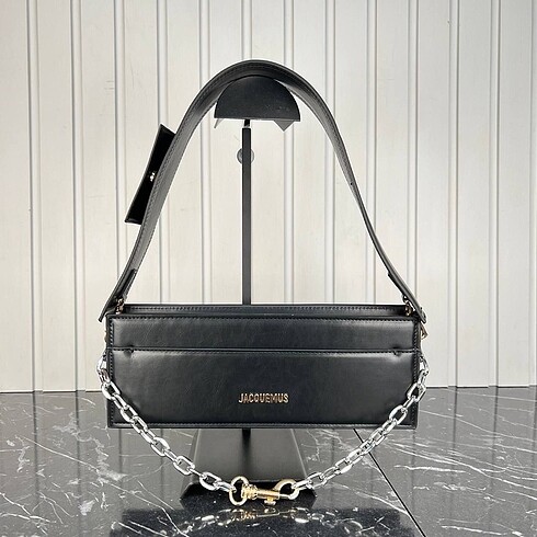 JACQUEMUS çanta