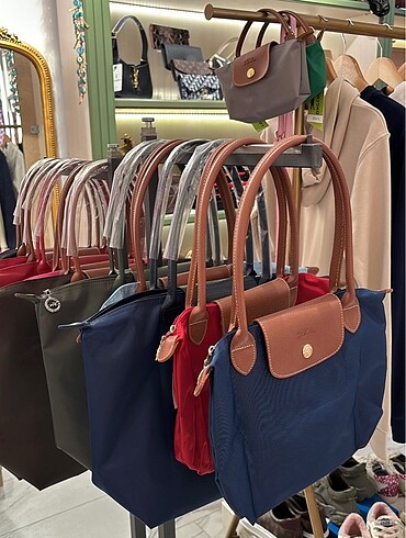 LONGCHAMP