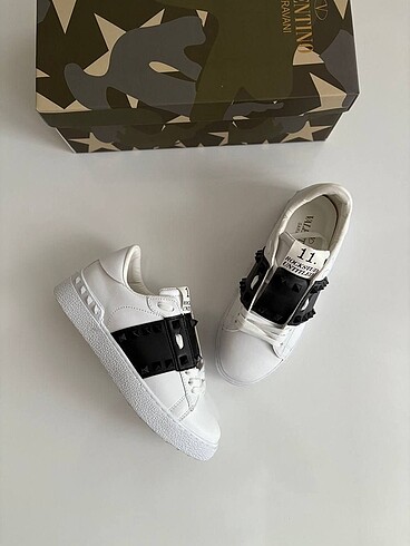 Valentino Spor ayakkabı valentino