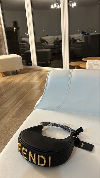 Fendi çanta