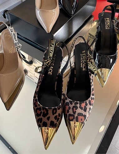 Versace topuklu ayakkabı