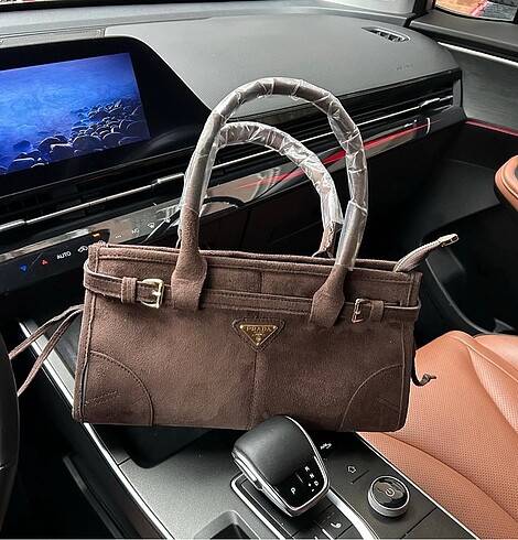 Prada Prada