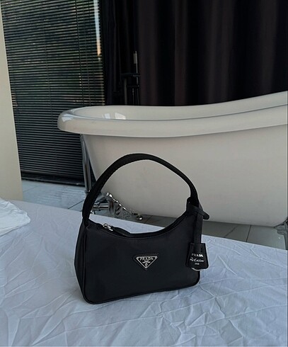 Prada Prada çanta