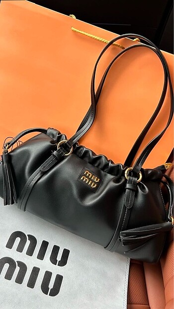  Beden Miu miu