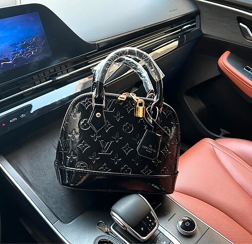 Louis vuitton çanta