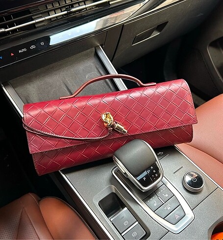 Bottega veneta