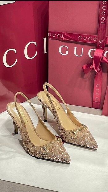 Gucci topuklu
