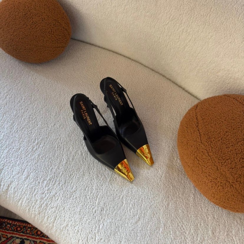 Altın Uçlu Siyah Stiletto Kadın Ayakkabı - Görsel 5