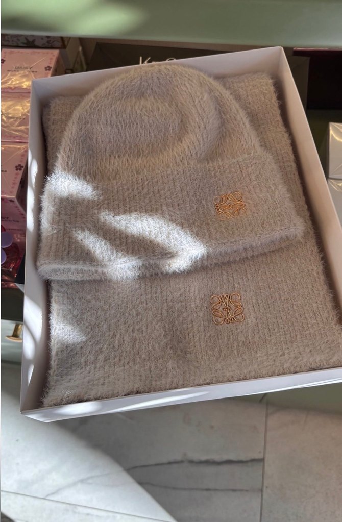 Siyah Örgü Kadın Bere - Sokak Stili - Görsel 3