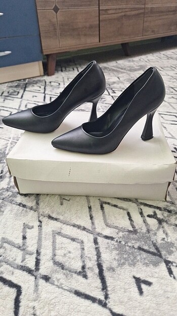 Diğer Stiletto