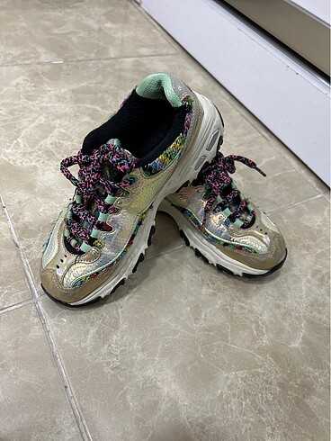 36,5 Beden Skechers D?lites