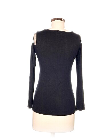 38 Beden Saten Bluz %70 İndirimli.