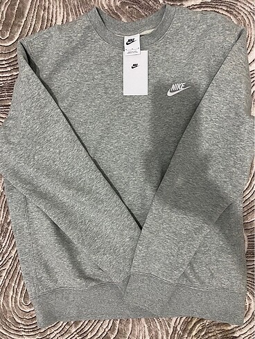 Nike Nike orjinal sweatshirt M beden