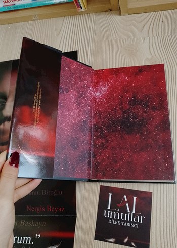 Lal Umutlar Epsilon Roman - Görsel 2