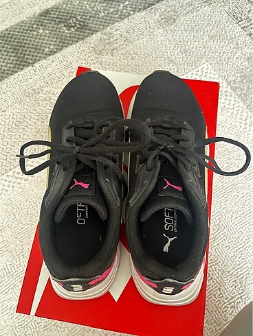 38,5 Beden siyah Renk PUMA SPOR AYAKKABI