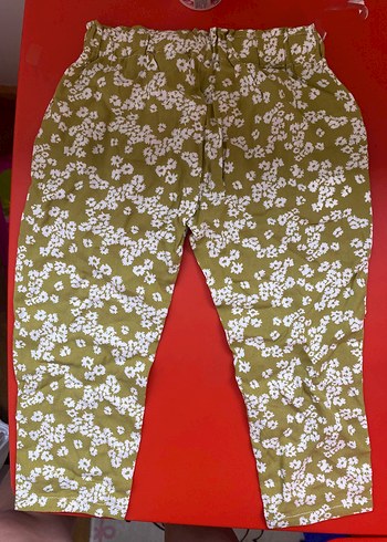 Çiçek Desenli Yeşil Kız Pantolonu - Görsel 3