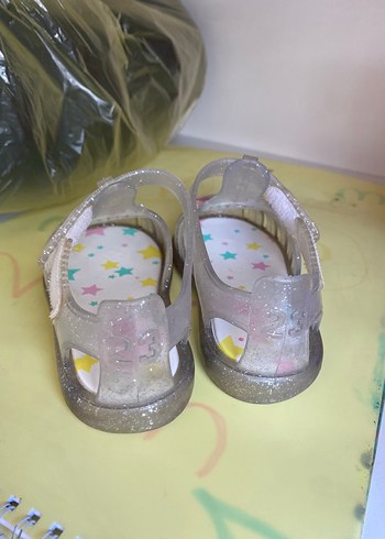 Kız Çocuk Parlak Unicorn Desenli Sandalet - Görsel 5