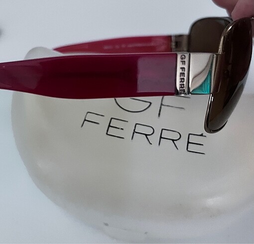 GF Ferre güneş gözlüğü - Görsel 2