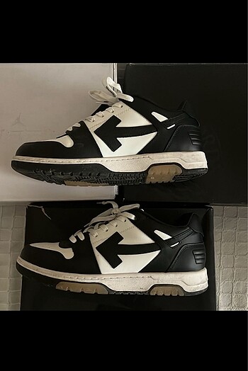 OFF WHITE OUT OFF OFFICE