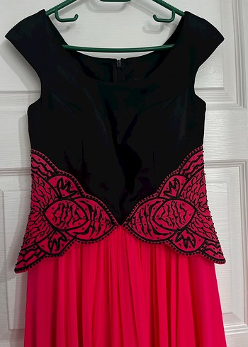 V Yaka Kolsuz Siyah-Pembe Uzun Elbise - Görsel 6