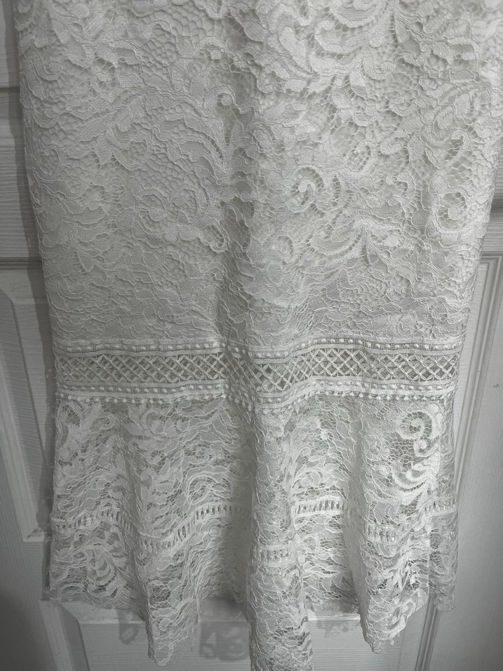 Dantel İşlemeli Beyaz Midi Abiye Elbise - Görsel 4