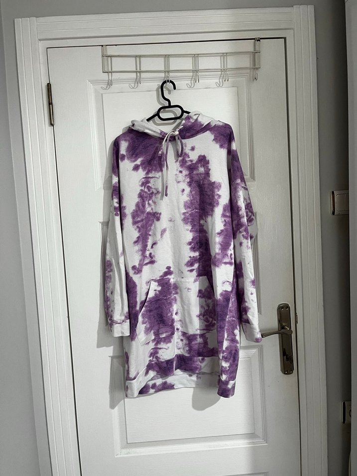 Mor Batik Desenli Uzun Kapüşonlu Sweatshirt - Görsel 2