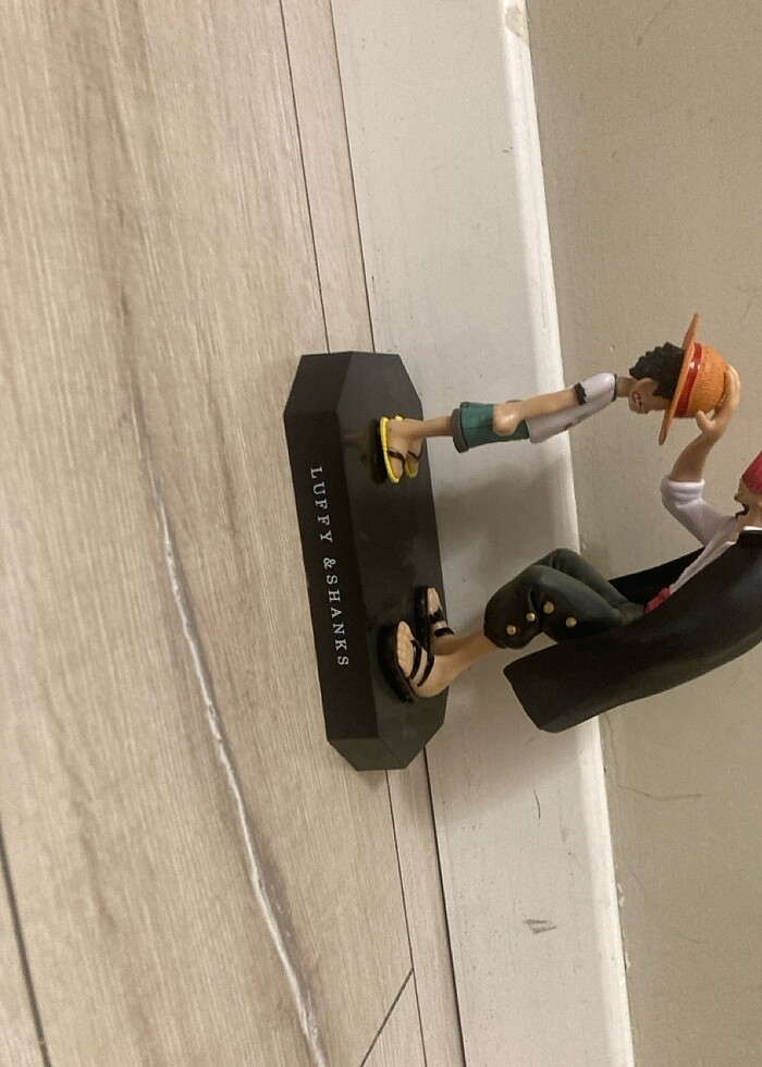 One Piece Shanks luffy figür - Görsel 2