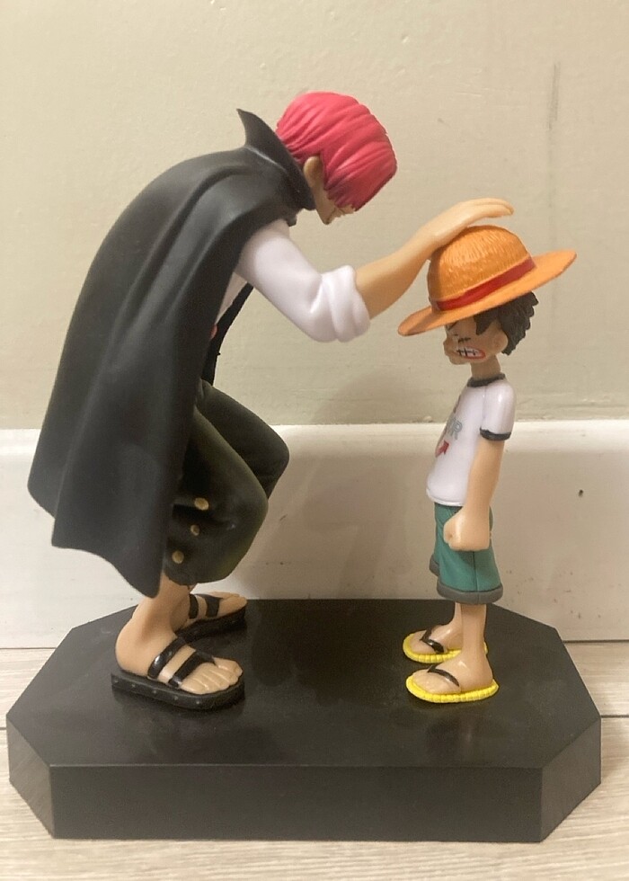One Piece Shanks luffy figür - Görsel 5