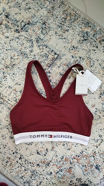 Tommy bra 