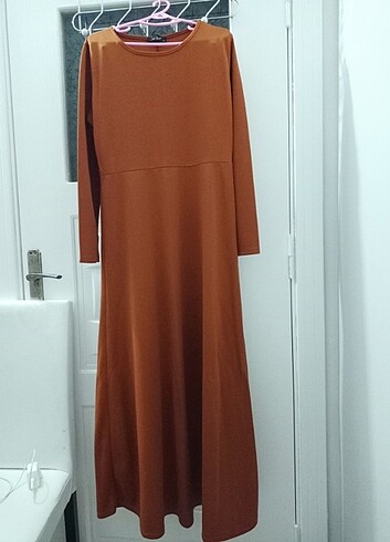 Trendyol & Milla Kiremit rengi uzun elbise