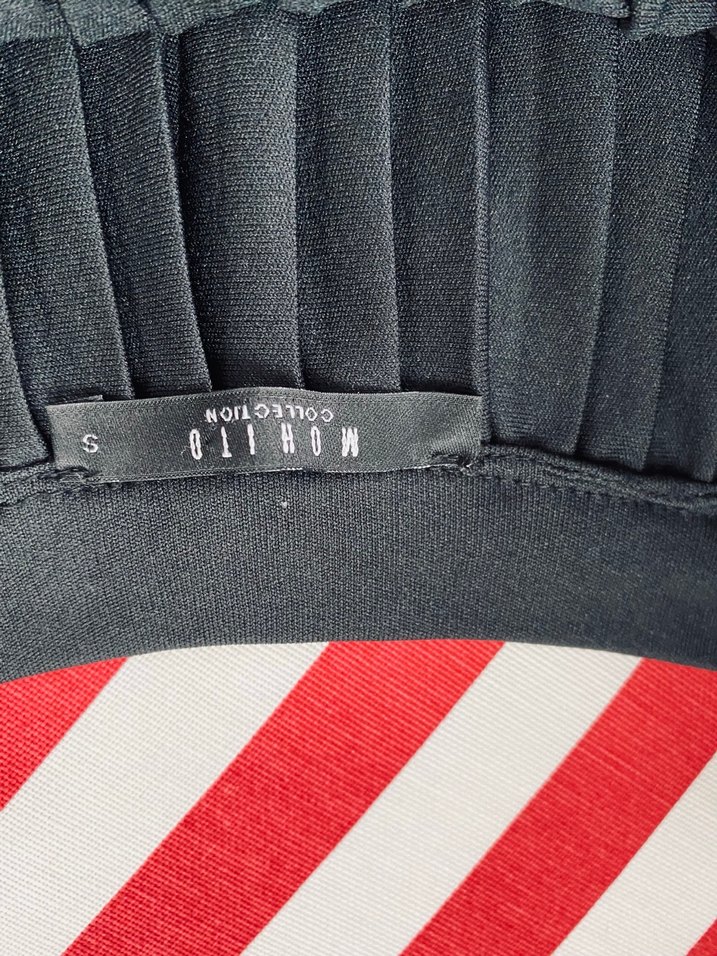 Koyu siyah Pilili diz üstü Etek - Görsel 3