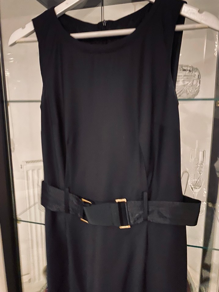 Kemer Detaylı Siyah Mini Elbise - Görsel 2