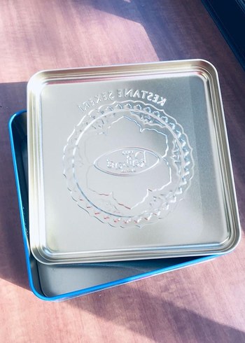 Kafkas Kestane Şekeri Metal Kutusu - Mavi - Görsel 5