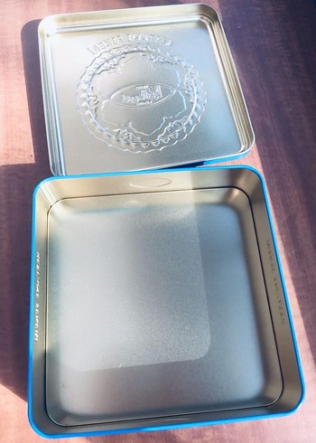 Kafkas Kestane Şekeri Metal Kutusu - Mavi - Görsel 4