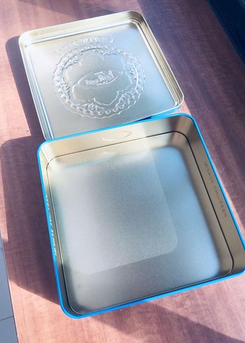 Kafkas Kestane Şekeri Metal Kutusu - Mavi - Görsel 3