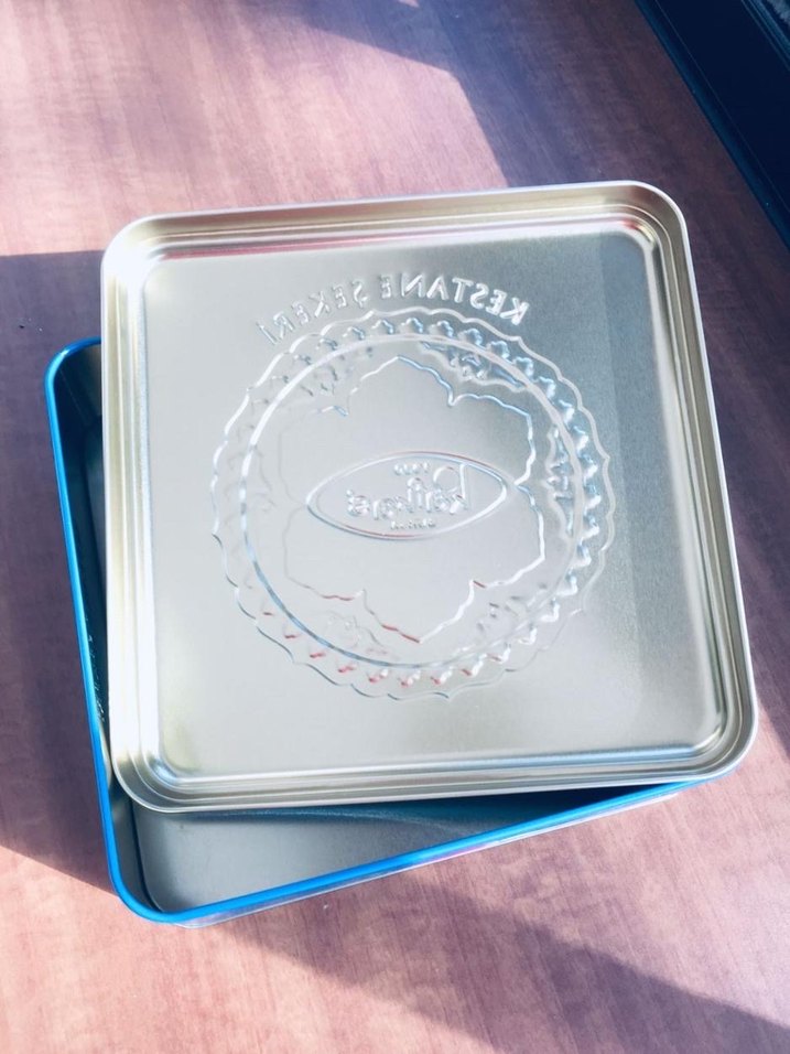 Kafkas Kestane Şekeri Metal Kutusu - Mavi - Görsel 5