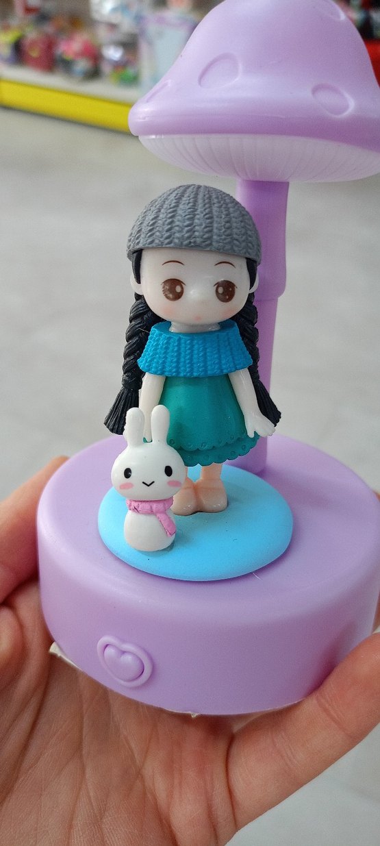 Mor Mantar ve Kız Figürlü Dekoratif Biblo - Görsel 3