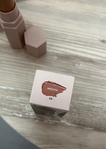  Beden Renk Fenty Beauty Kontür stick