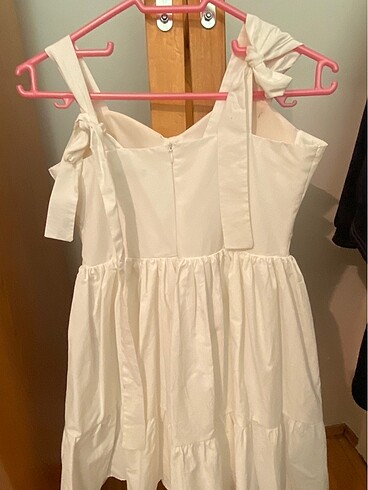 m Beden beyaz Renk Beyaz bağcıklı kısa elbise