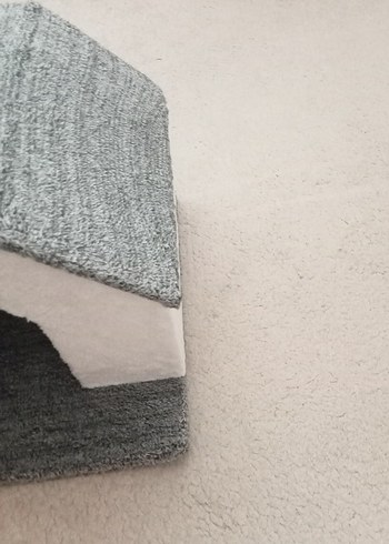 Gri Kediler İçin Ev ve Tırmalama Tahtası - Görsel 3