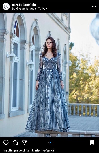 Nişan elbisesi
