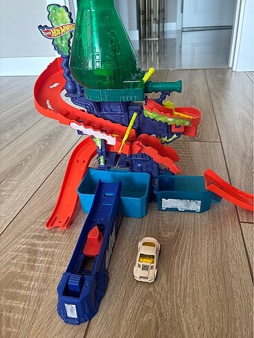 Beden Renk Hot wheels renk değiştiren çılgın arabalar laboratuvar seti