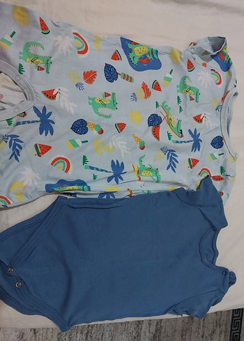 LC Waikiki lcw bebek 12_18 ay Yeşil Baskılı Kısa Kollu Bebek Tulum tanesi