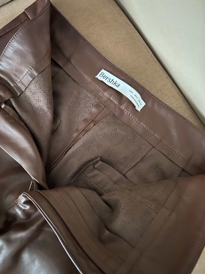 Bershka Kahverengi Suni  Deri Pantolon - Görsel 2