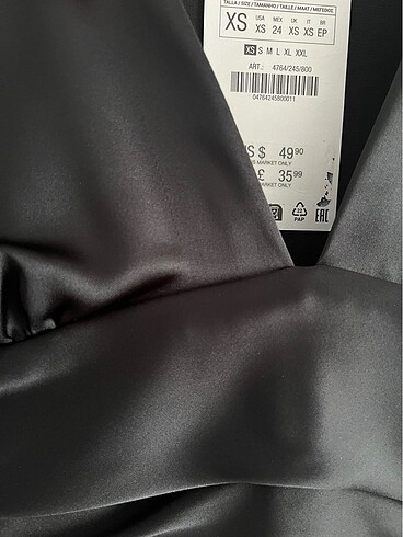 xs Beden Zara saten etiketli elbise