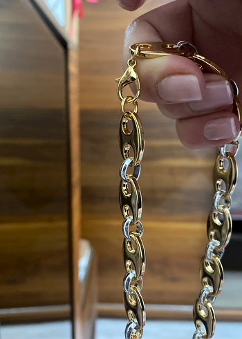 Kadın Zincirli Altın Renkli El Zinciri - Görsel 3