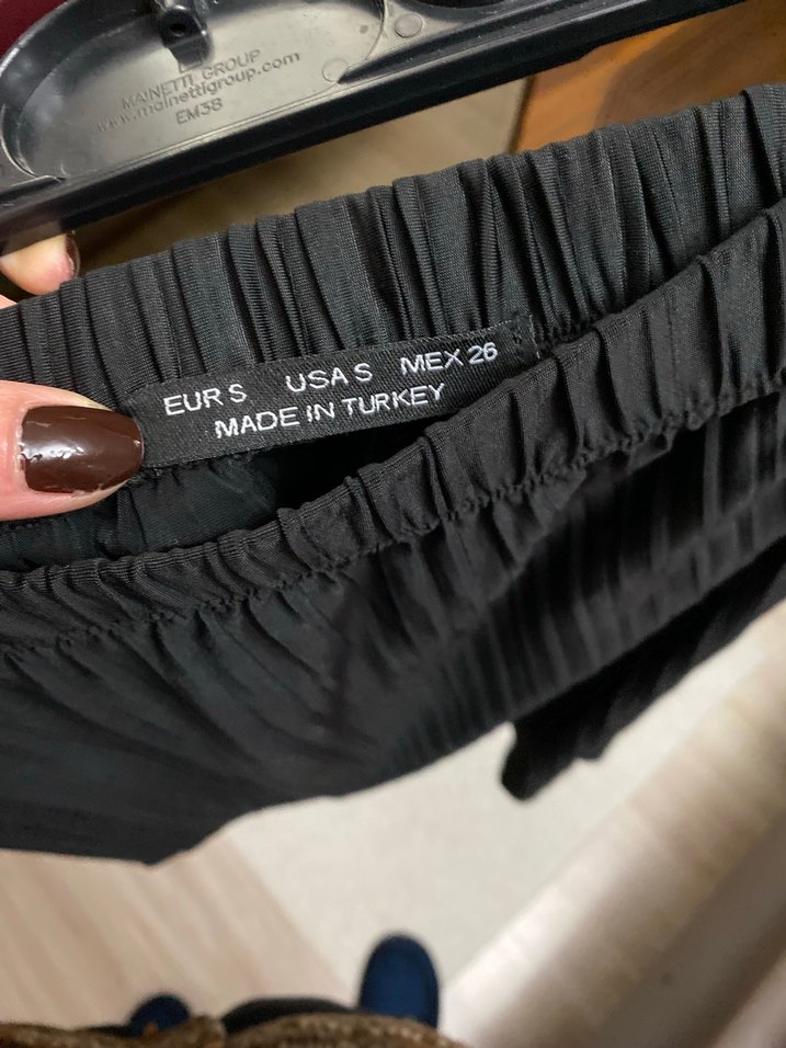 Siyah Pilili Midi Etek - Görsel 4