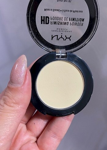 NYX Mineral Bazlı HD Bitirici Pudra - Görsel 2